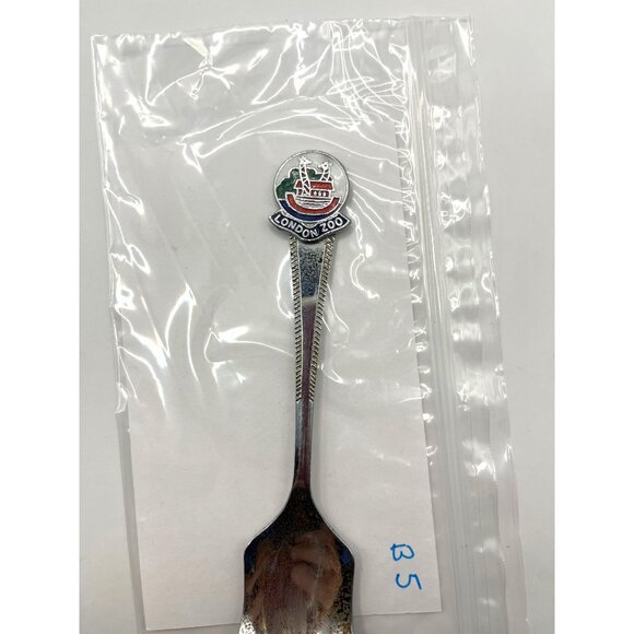 London Zoo Souvenir Collectible Silver-Plated Teaspoon With Giraffe & Ark Design - Picture 4 of 4